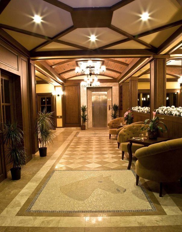 Padok Premium Hotel and Stables — фото 2
