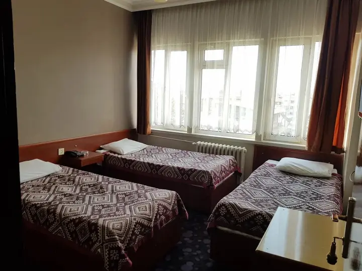 Анкара: Ferah Otel
