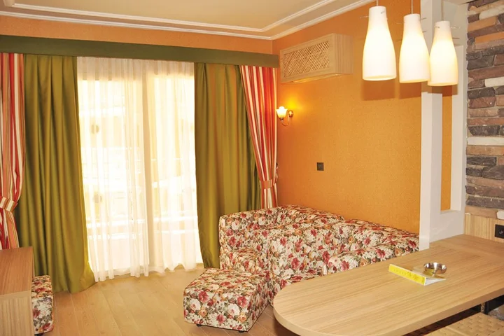 Мармарис: Exelsior Beach Aparthotel