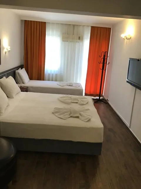 Измир: Otel Balca