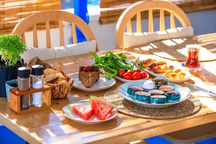 Каш: Bahar Pansiyon