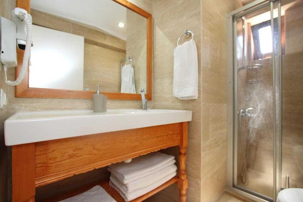 Акьяка: Ayka Otel