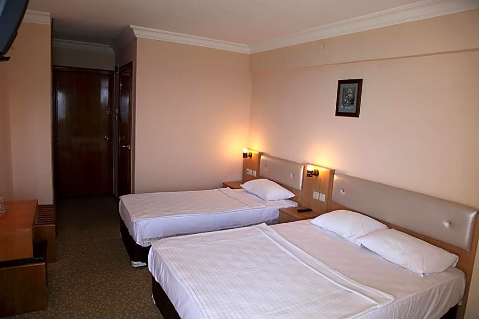 Кушадасы: Sergent Hotel