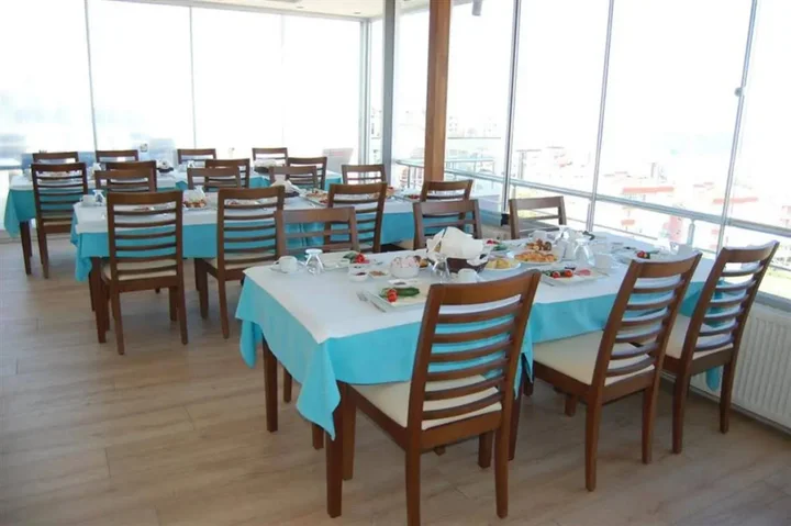 Канаккале: Dort Mevsim Suit Otel