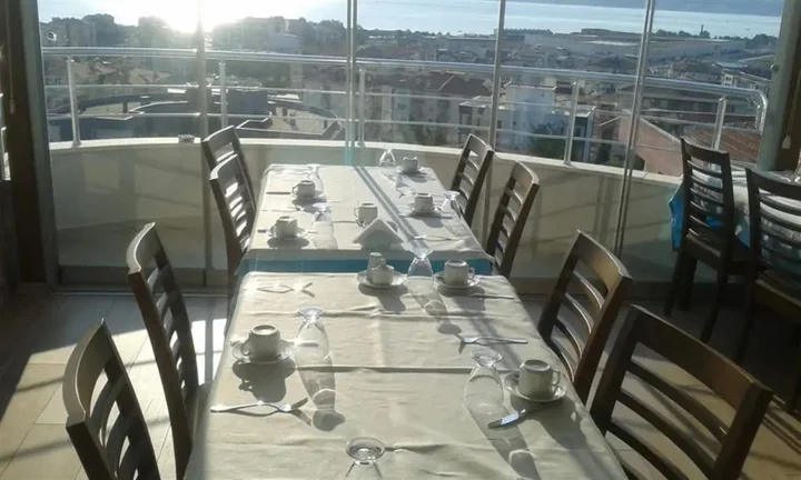 Канаккале: Dort Mevsim Suit Otel