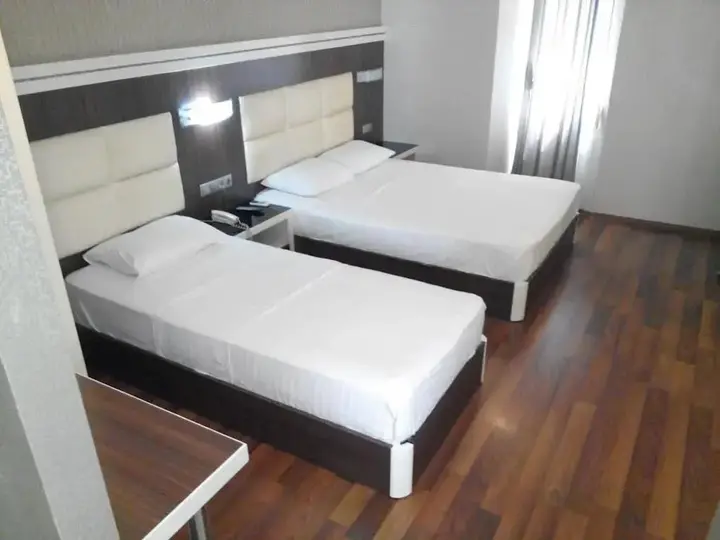 Адана: Sari Konak Apart Hotel