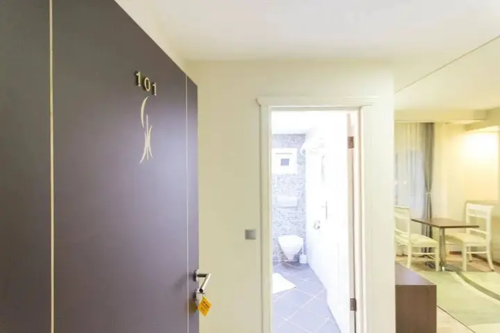 Адана: Sari Konak Apart Hotel
