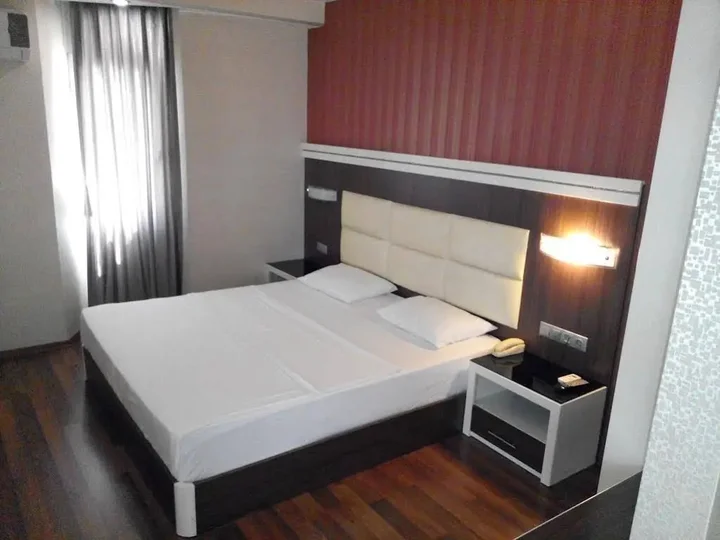 Адана: Sari Konak Apart Hotel