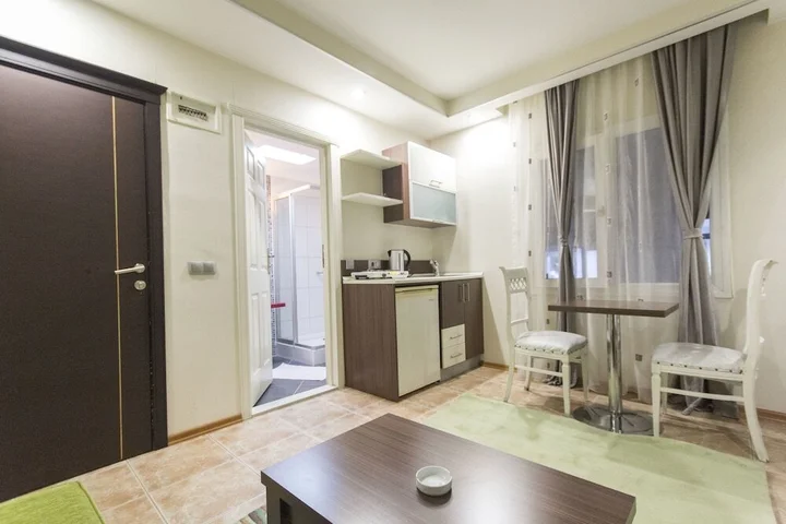 Адана: Sari Konak Apart Hotel