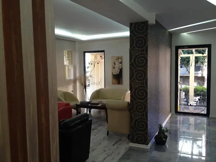 Адана: Sari Konak Apart Hotel