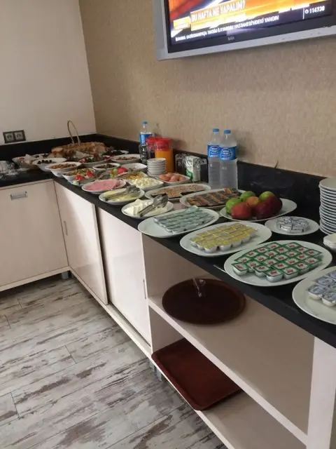 Адана: Sari Konak Apart Hotel