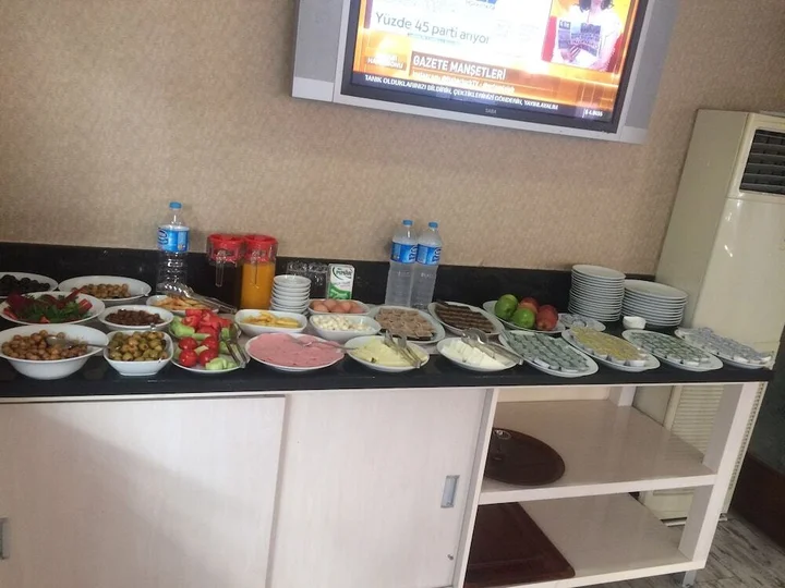 Адана: Sari Konak Apart Hotel