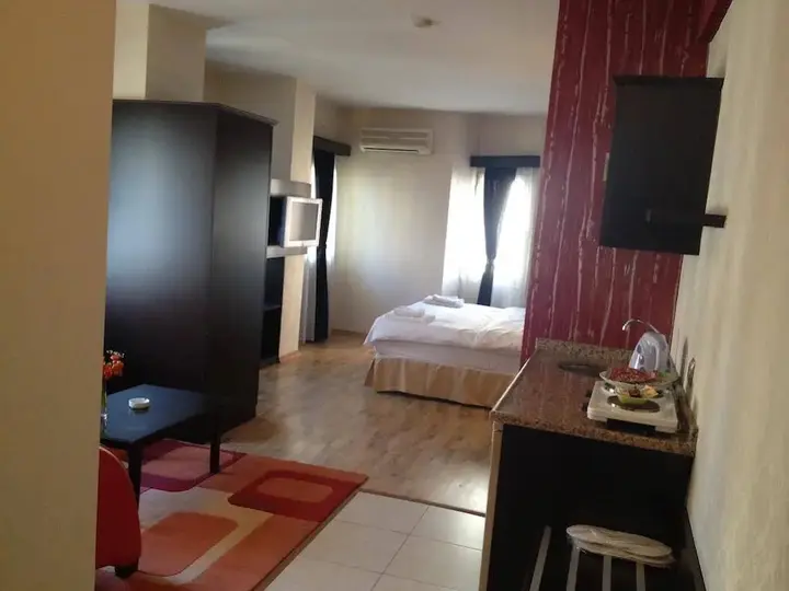 Адана: Sari Konak Apart Hotel