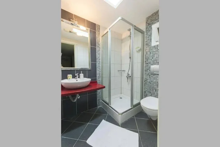 Адана: Sari Konak Apart Hotel