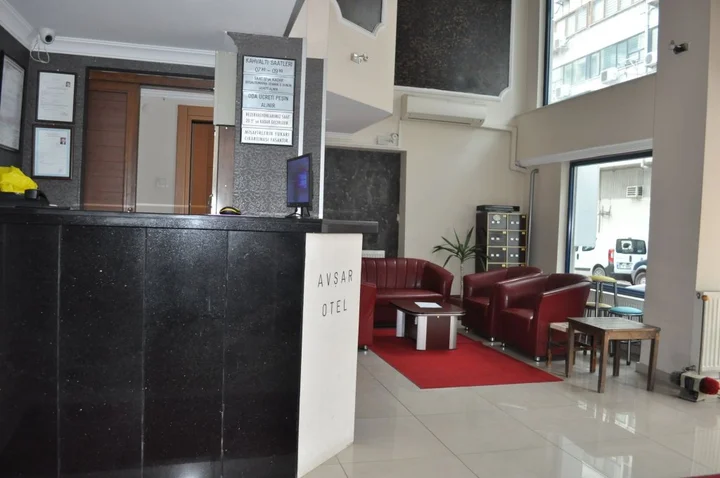 Измир: Izmir Avsar Otel