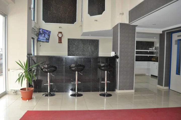 Измир: Izmir Avsar Otel