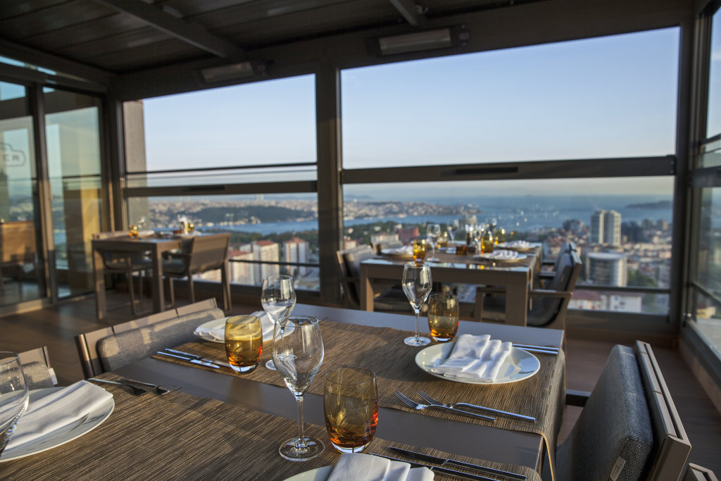 Стамбул: Renaissance Istanbul Polat Bosphorus Hotel