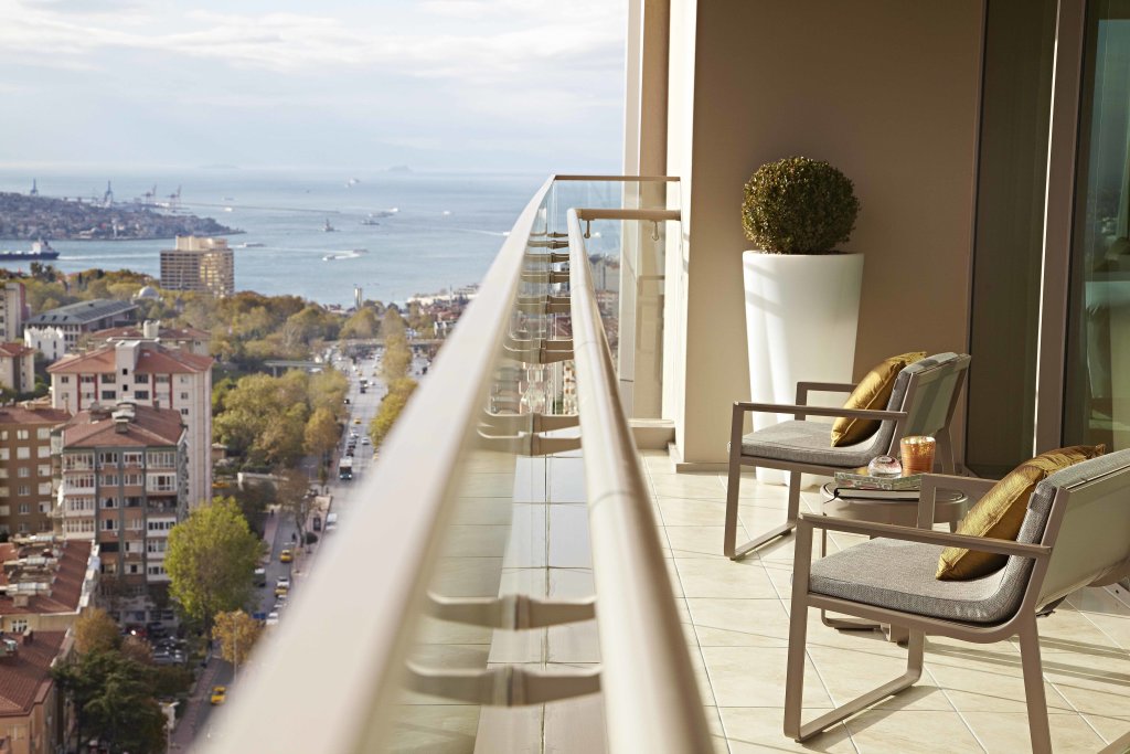 Стамбул: Renaissance Istanbul Polat Bosphorus Hotel