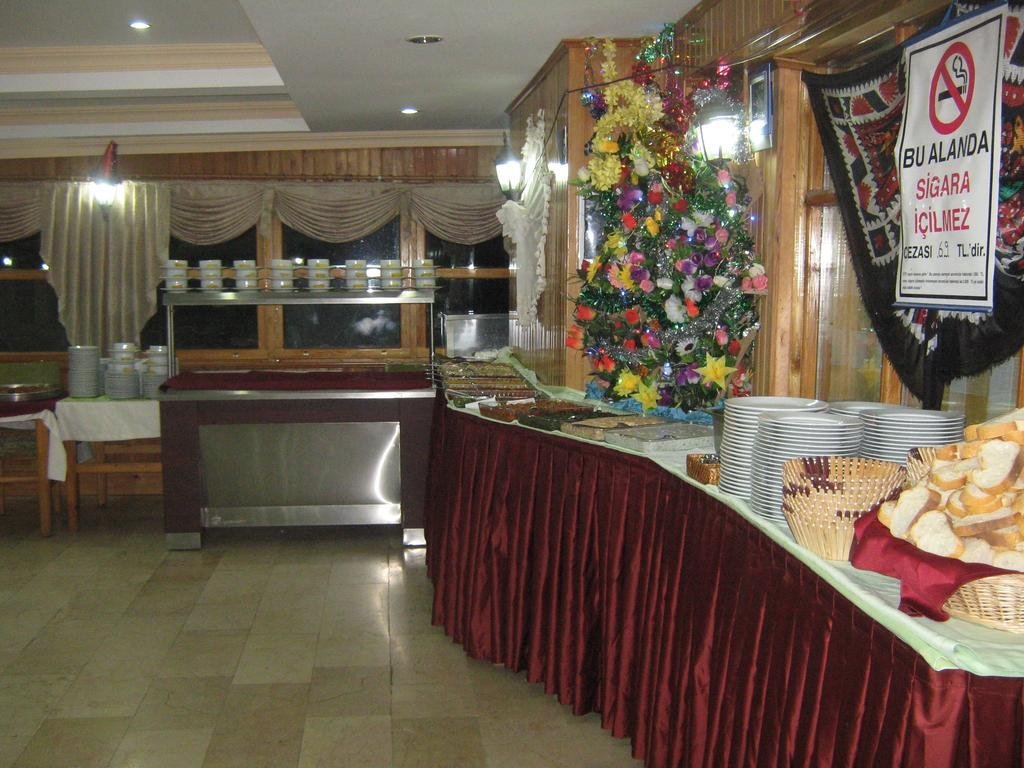 Чамлыхемшин: Sis Hotel
