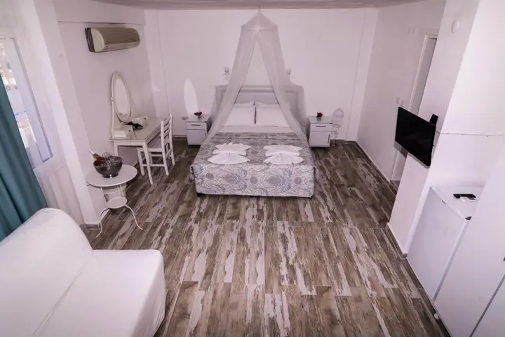Чешме: Marin Hotel