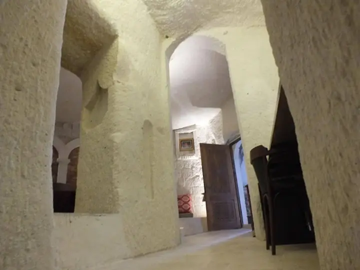 Учисар: Hu of Cappadocia