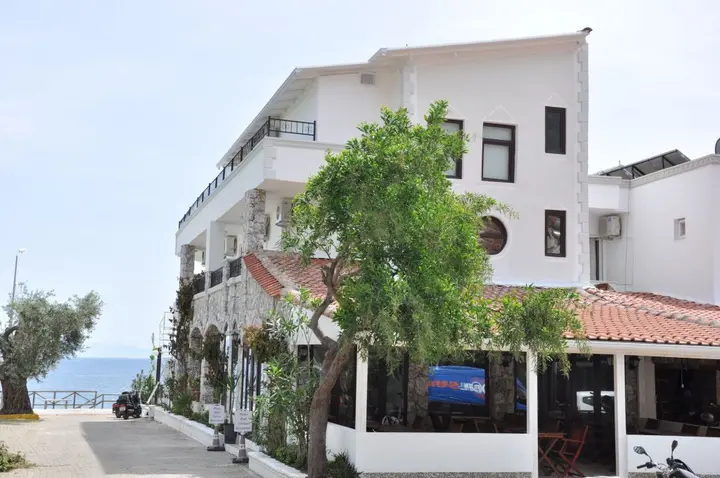 Турунч: Pisces Hotel
