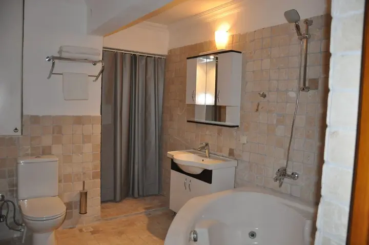 Турунч: Pisces Hotel