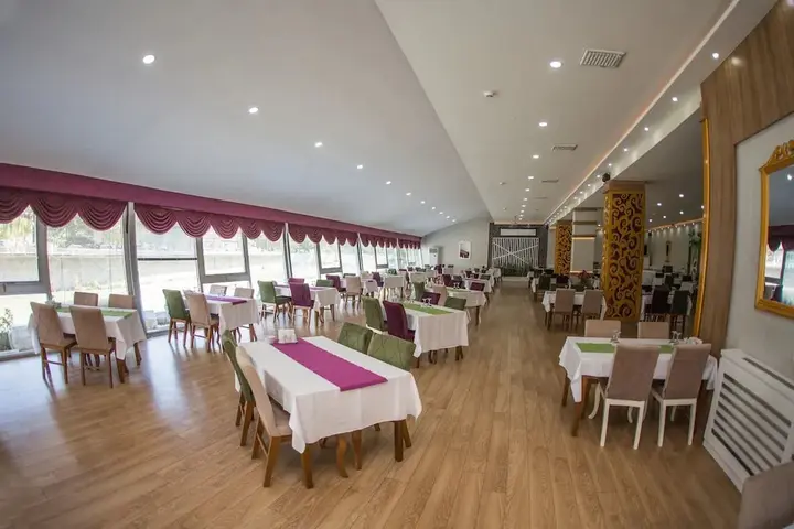 Амасья: Buyuk Amasya Oteli