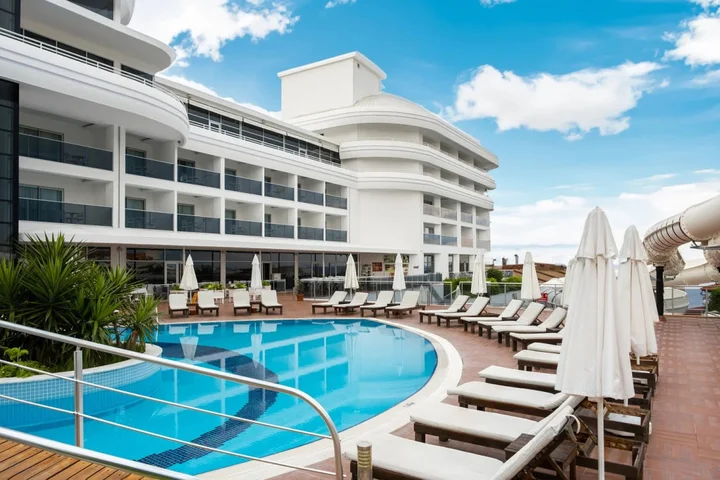 Окурджалар: Laguna Beach Alya Resort & SPA - All Inclusive