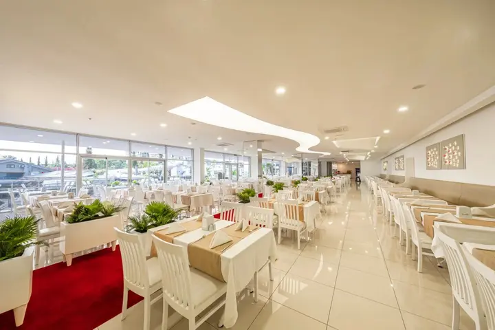 Окурджалар: Laguna Beach Alya Resort & SPA - All Inclusive