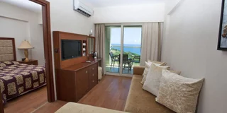 Капикири: Laur Hotels