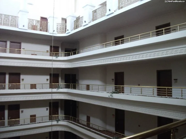 Капикири: Laur Hotels