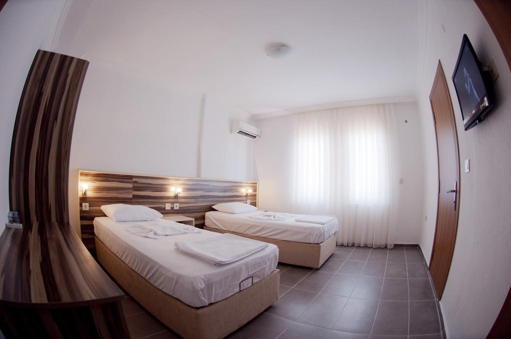 Акьяка: Hotel Caretta
