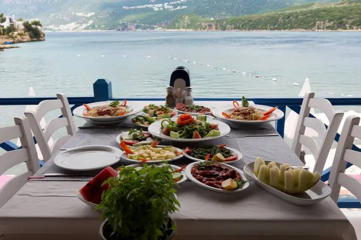 Каш: Delos Beach Hotel