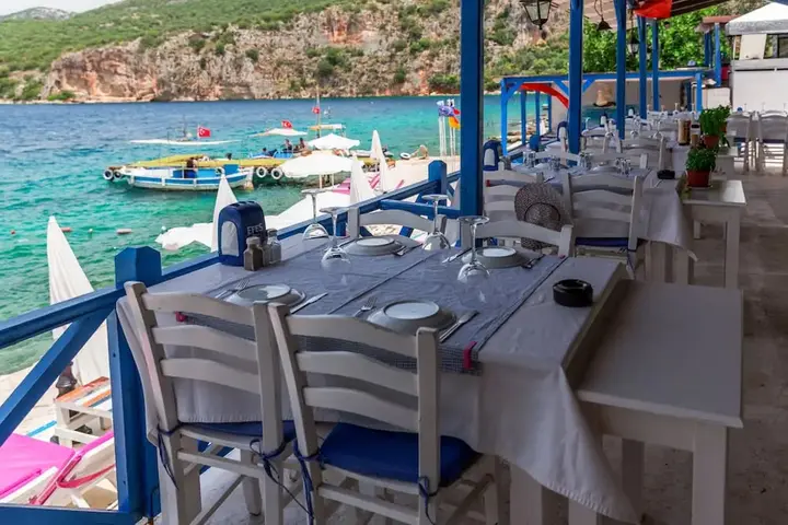 Каш: Delos Beach Hotel