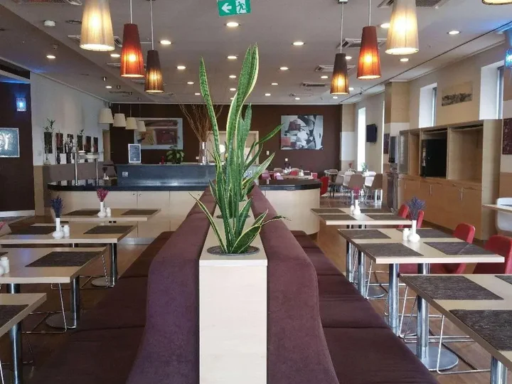 Адана: ibis Adana