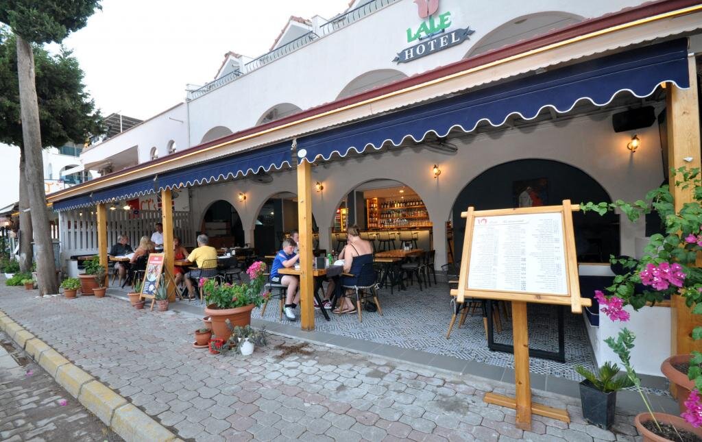 Турунч: Lale Hotel