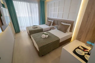 Аланья: Kleopatra Life Hotel & SPA