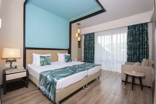 Окурджалар: Orange County Alanya