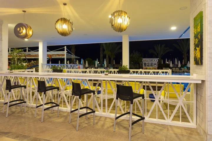 Окурджалар: Orange County Alanya