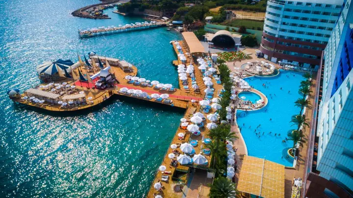 Окурджалар: Orange County Alanya