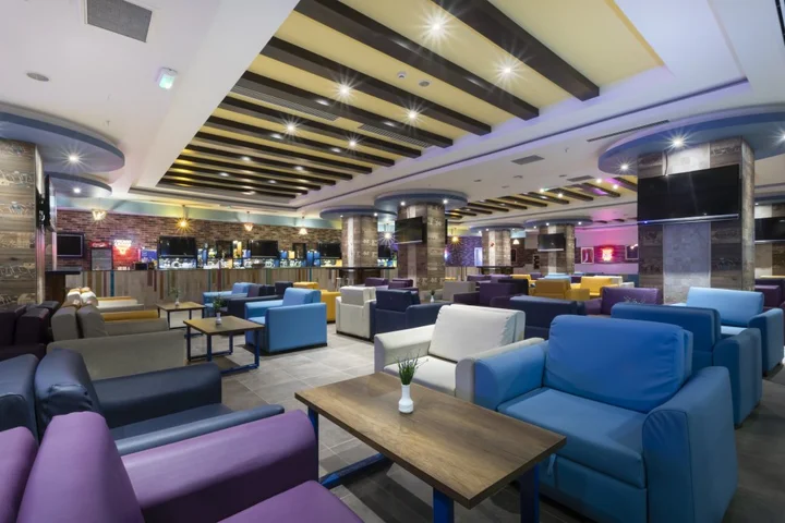 Окурджалар: Orange County Alanya