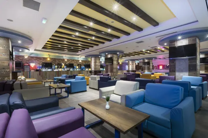 Окурджалар: Orange County Alanya