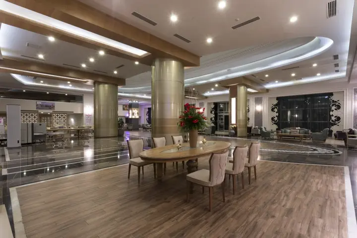 Окурджалар: Orange County Alanya