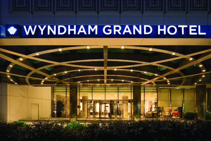 carousel image 1