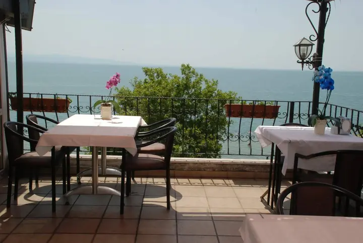 Мармара: Hotel Yagci