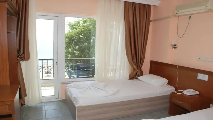 Мармара: Hotel Yagci