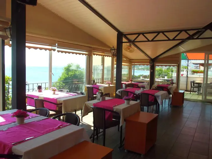 Мармара: Hotel Yagci