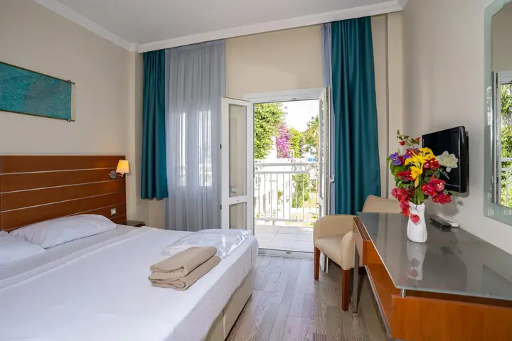 Бодрум: Petunya Beach Resort - All Inclusive