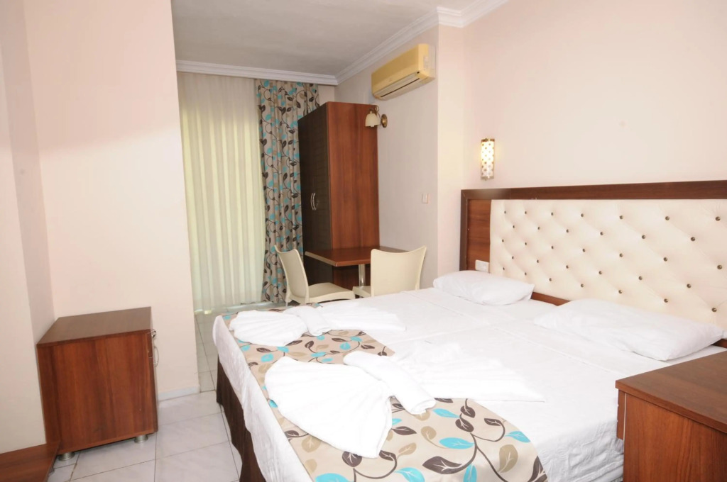 Мармарис: Ozturk Apart Hotel